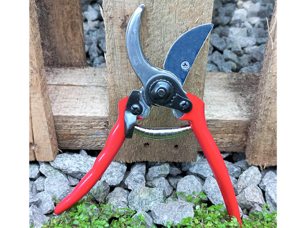 Zahradní ruční nůžky na keře kovaná ocel