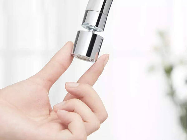 Aerator faucet extension movable 360 variable spray