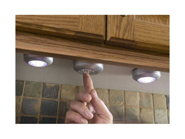 Battery operated touch light 3 leds