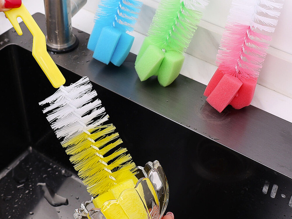 Bottle brush glass cleaner sponge