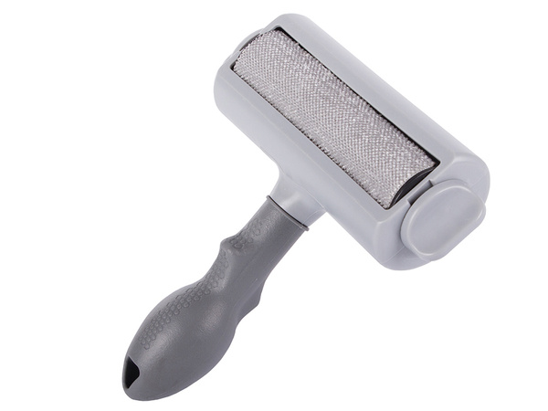 Brush roller roller for cleaning off dog hair