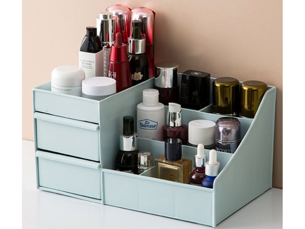 Casket cosmetics organiser with drawers