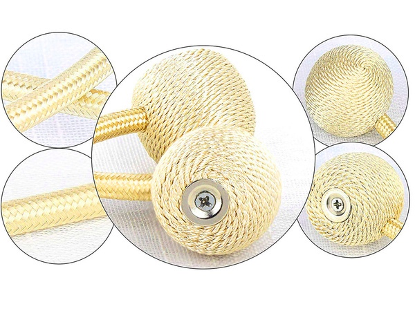 Decorative clips for curtains magnetically strong