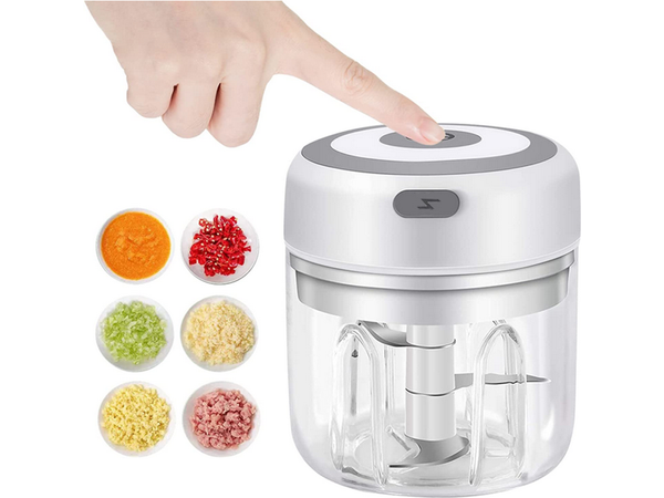 Electric vegetable chopper for herbs