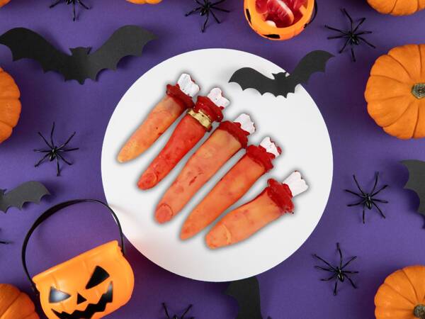 Fake severed fingers halloween decoration 5 rubber stitched fingers