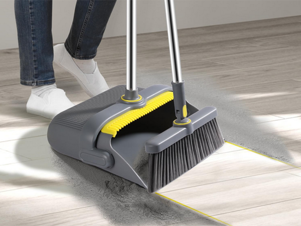 Lazy man's sweeping kit swifter brush mop cleaning wiper dustpan 2in1