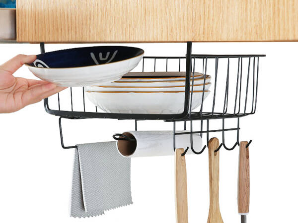 Metal basket under cabinet top 6 hooks paper holder