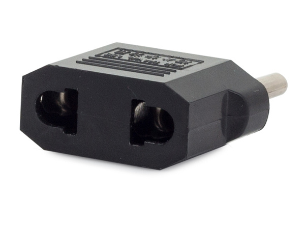 Plug adapter polish adapter to socket