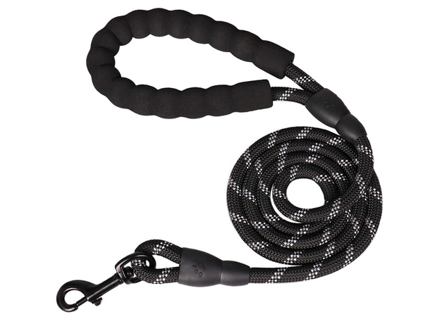 Strong dog rope leash with handle reflector