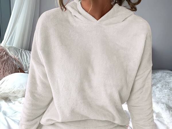 Warm women's pyjamas two-piece with hood soft plush short m