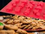 Baking tray 6 pieces festive gingerbread men set