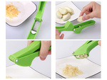 Garlic press hand squeezer crusher