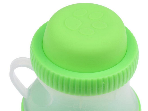 Brosse en silicone pour chien et chat avec distributeur de savon liquide