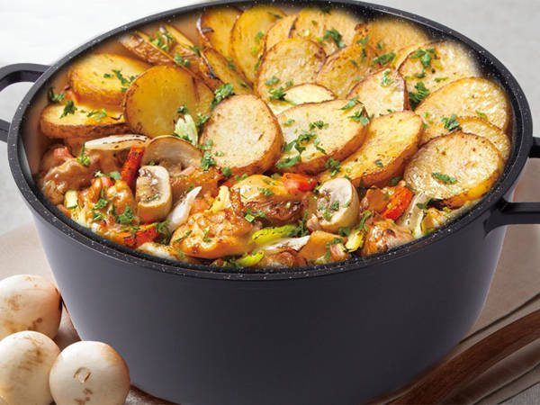 Casserole avec couvercle 12.6l induction aromatiseur