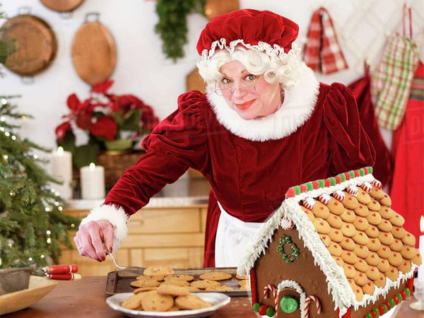 Maison en pain d'épices noël découpeurs de pain d'épices scène de la nativité cabane