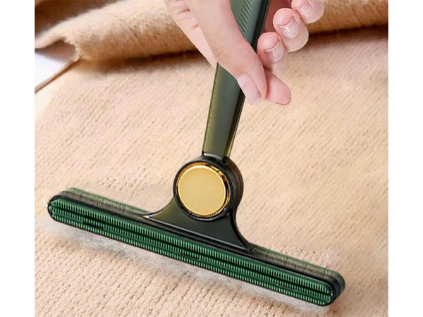 Rouleau brosse pour nettoyer les poils de chien sur les tapis et moquettes double face