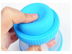 Brosse en silicone pour chien et chat avec distributeur de savon liquide