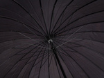 Grand parapluie noir robuste parapluie élégant