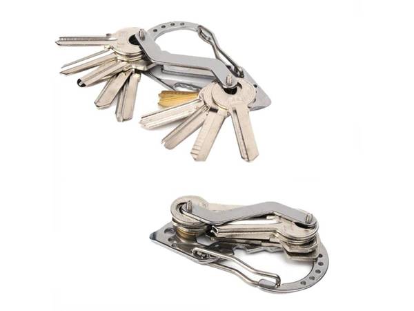 Schlüsselanhänger karabiner überlebens-multitool