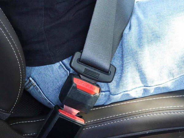 Seatbolt seatbelt pocket x2