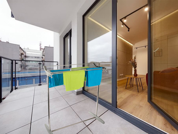 Laundry dryer clothes horizontal clothes dryer small for balcony