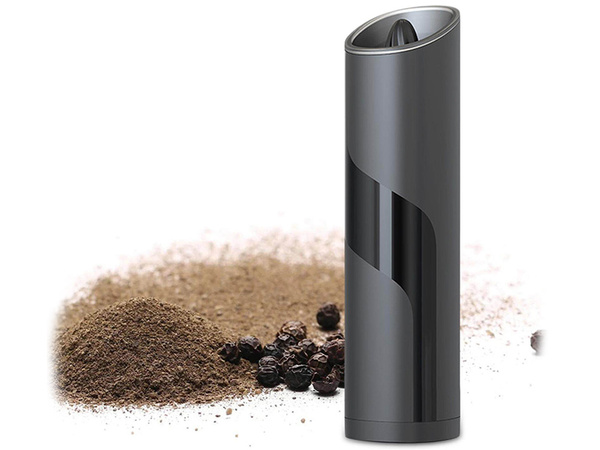 Gravity electric pepper mill for salt