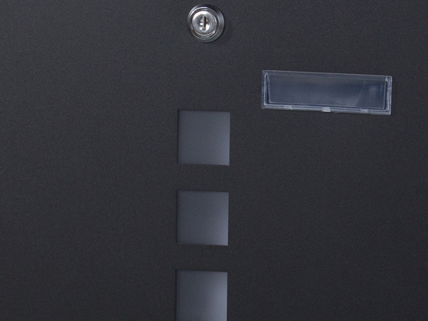 Skrzynka pocztowa na listy gazety pocztę z tubą