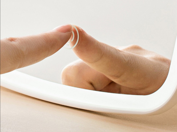 Led illuminated cosmetic make-up mirror