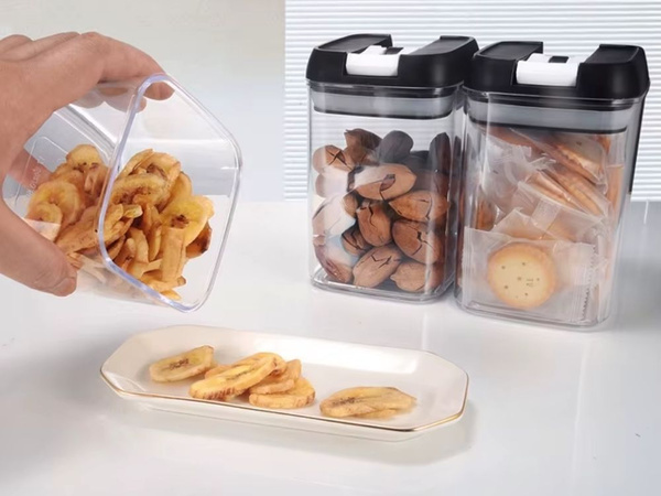 Kitchen food containers for pasta, container with seal, set of 4 pieces