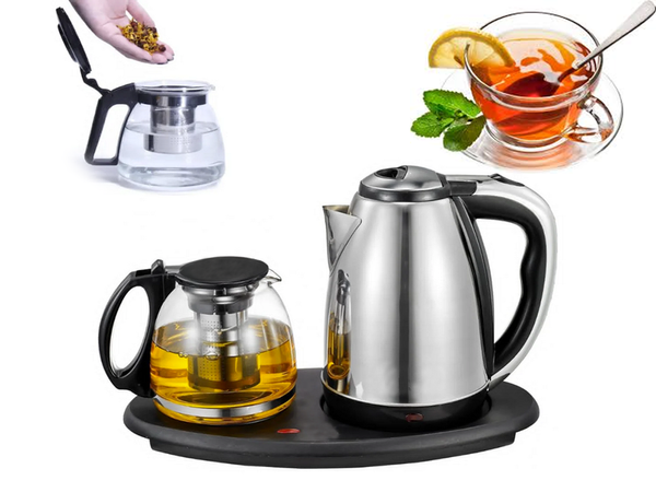Electric kettle tea brewer set with heated base