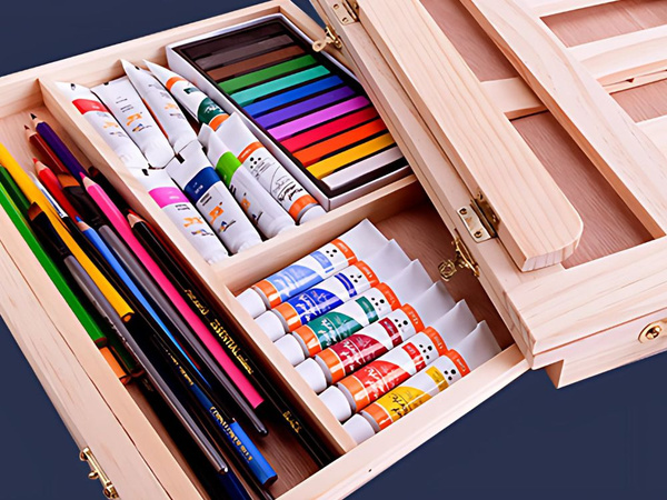 Stolový stojan drevený kufrík s nastavením sklonu zásuvky