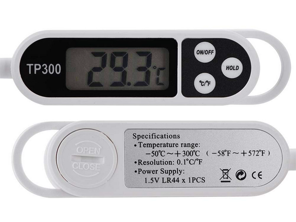 Kitchen thermometer with probe for barbecue meat water