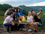 Összecsukható kempingasztal turistaasztal készlet 4 székkel kerti asztal