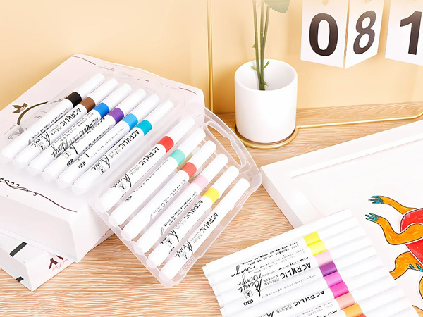 AKRILINIAI ŽYMEKLIAI 12 VNT., SKIRTI STIKLUI, PLASTIKUI, METALUI, MEDIENAI + DĖKLAS