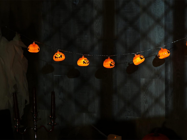 Fények 10 ledes lógó tök halloween 200cm világító dekoráció tök dekoráció