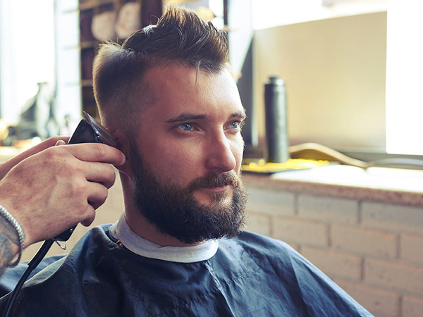 Kadeřnická pláštěnka univerzální střihová pláštěnka