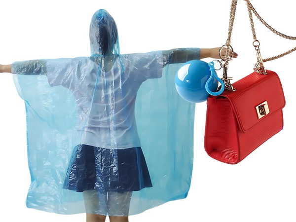 Mackintosh egy labdában esőköpeny poncsó kulcstartó