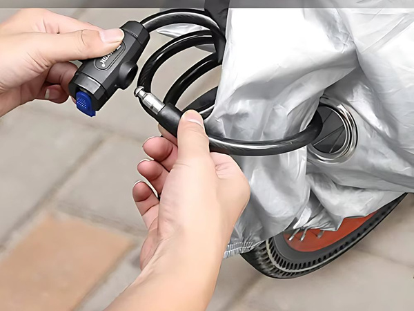 Cubredepósito impermeable para bicicleta 200x110 cm sólido