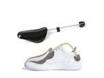 Spring shoe stretchers against shoe creasing 2 pieces