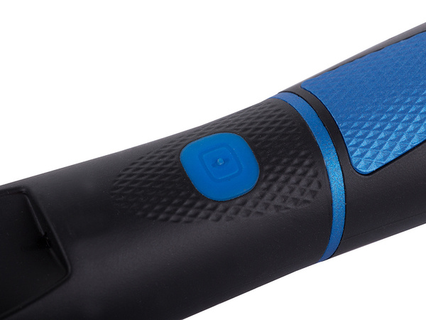 Zastřihovač vlasů na vousy