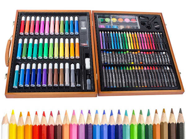 Artist's set for painting in case 150 pcs