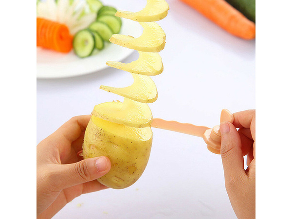 Potato chip machine twisted fryer