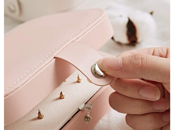 Kirstu organiseerija ehtekarp elegantne ruumikas kast