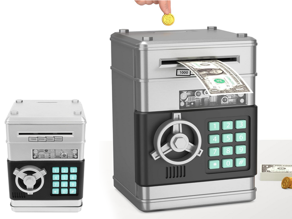 Naudas kastīte bankomāta piekļuves kods banknotes