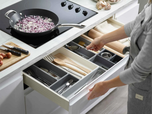 Kitchen organiser for cutlery drawer container