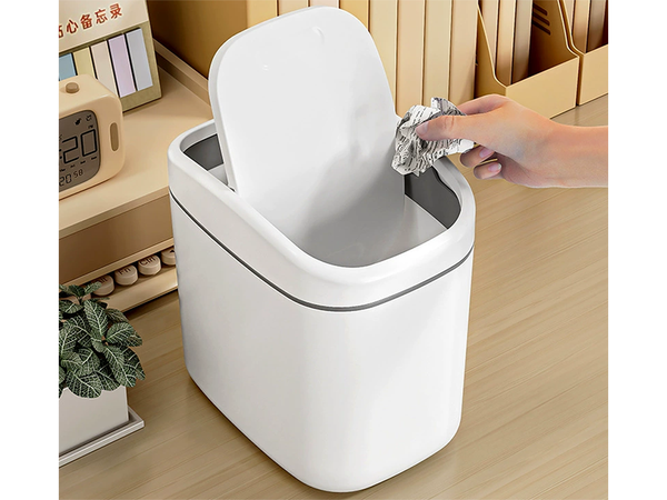 Mini waste bin for the bathroom desk container with lid 2 l