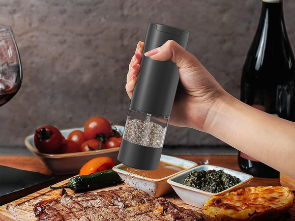Elektryczny młynek do soli pieprzu przypraw z regulacją regulowana grubość