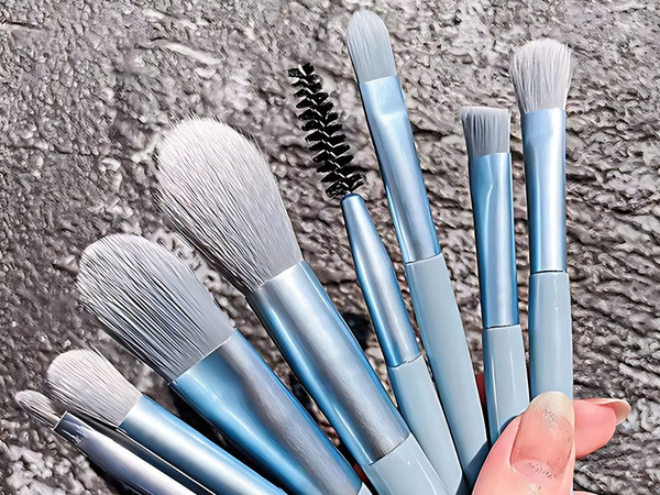 Set de 8 perii profesionale de machiaj pentru ochi, sprâncene, cu cutie cosmetică