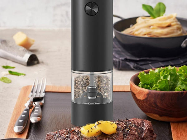 Moulin à sel et à poivre électrique avec réglage de la grosseur du grain