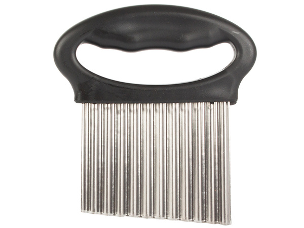 Corrugated knife for chips vegetable cutter